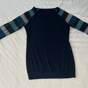 Ouges Sweater. Used